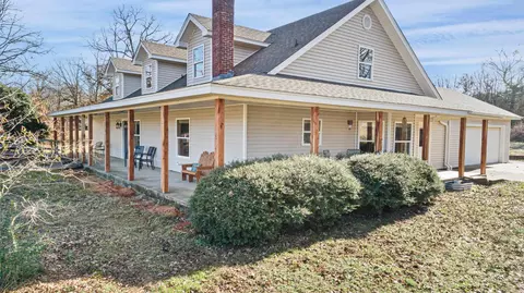 201 Center Point Loop, Vilonia, AR 72173