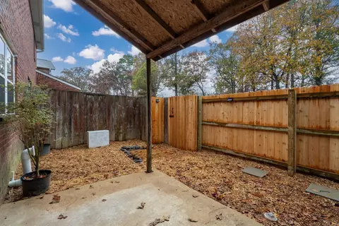 200 Pine Frst, Maumelle, AR 72113 photo 25