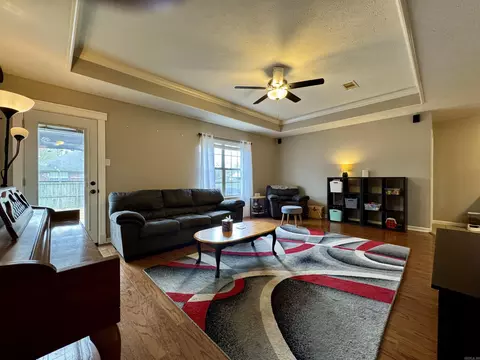 1605 Duke St, Conway, AR 72032 photo 3