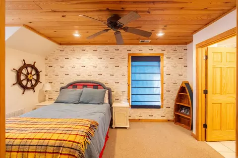 Bedroom - 194 Lake Point Dr, Quitman, AR 72131 photo 4 of 7