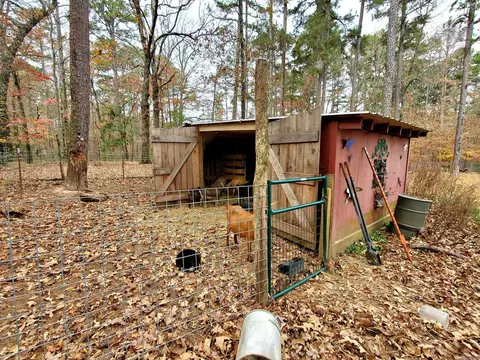 Exterior - 19 Bradshaw Ln, Norman, AR 71960 photo 7 of 19
