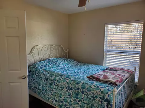 Bedroom - 19 Bradshaw Ln, Norman, AR 71960 photo 3 of 4
