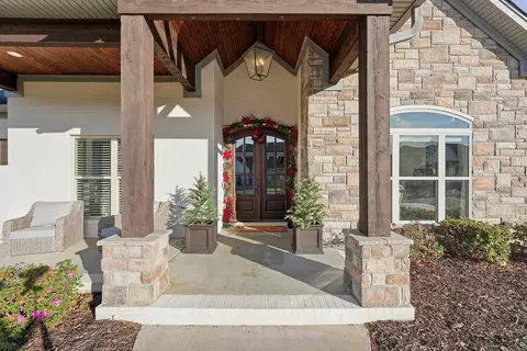 1690 Winterbrook Dr, Conway, AR 72034 photo 2