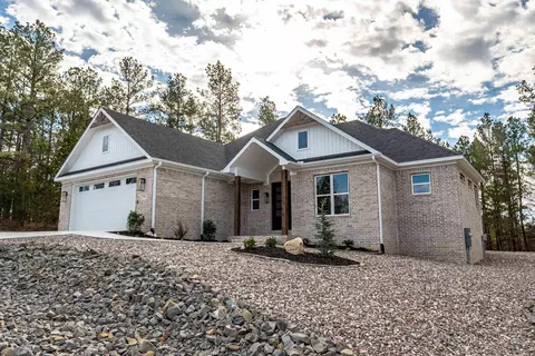 16 Soldado Ln, Hot Springs Village, AR 71909