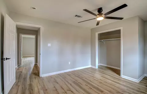 Bedroom - 204 N Apple, Beebe, AR 72012 photo 6 of 9