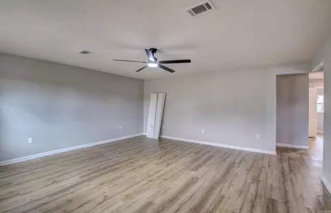 Living - 204 N Apple, Beebe, AR 72012 photo 5 of 10