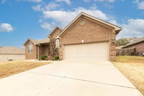 Exterior - 54 Cedar Creek Cv, Cabot, AR 72023 photo 3 of 8