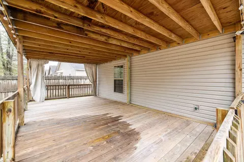 219 Iris St, Haskell, AR 72015 photo 15