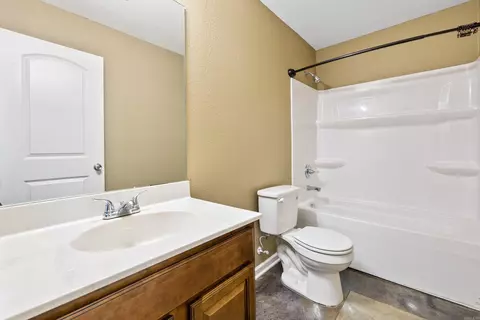 219 Iris St, Haskell, AR 72015 photo 26