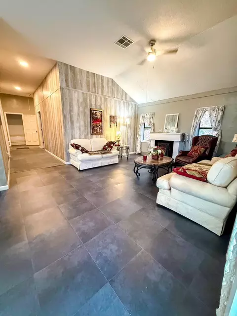 Living - 4149 Henderson Rd, Clinton, AR 72031 photo 1 of 2