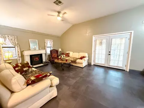 Living - 4149 Henderson Rd, Clinton, AR 72031 photo 2 of 2
