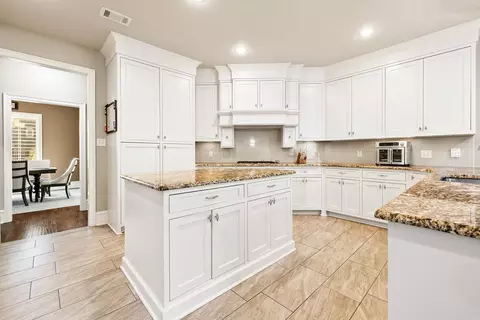 9012 Naples Cv, Benton, AR 72019 photo 13
