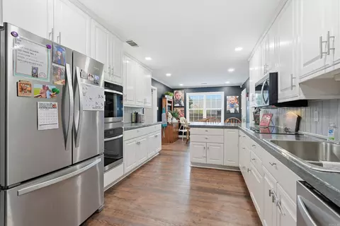Kitchen - 1345 Norbert Cir, Conway, AR 72034 photo 1 of 4