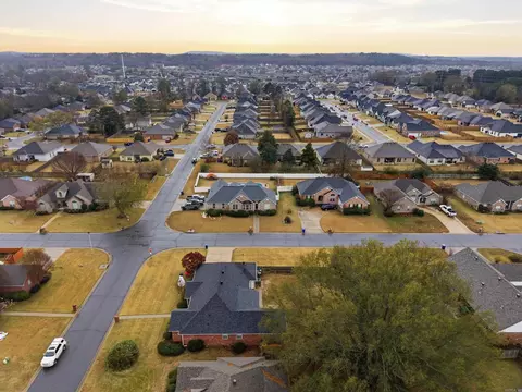 View/Area - 1345 Norbert Cir, Conway, AR 72034 photo 4 of 8