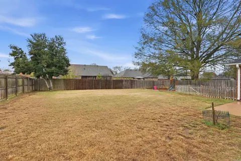 Exterior - 1345 Norbert Cir, Conway, AR 72034 photo 5 of 6