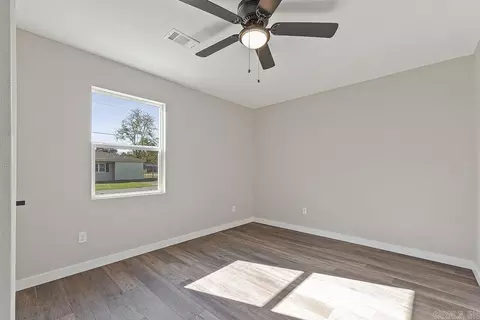 Bedroom - 204 Jamison St, Tuckerman, AR 72473 photo 1 of 4