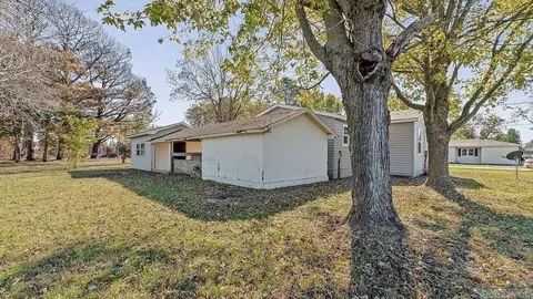 Exterior - 204 Jamison St, Tuckerman, AR 72473 photo 2 of 2