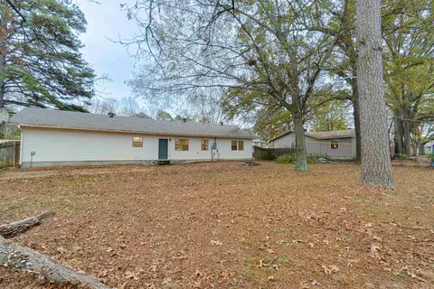 Exterior - 4 Beechwood Dr, Cabot, AR 72023 photo 3 of 3