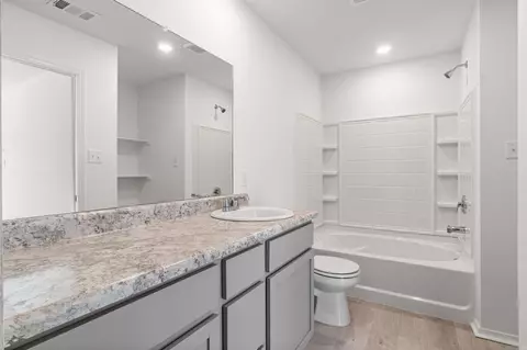 Bath - 141 Jasmine Ct, Beebe, AR 72012 photo 1 of 2