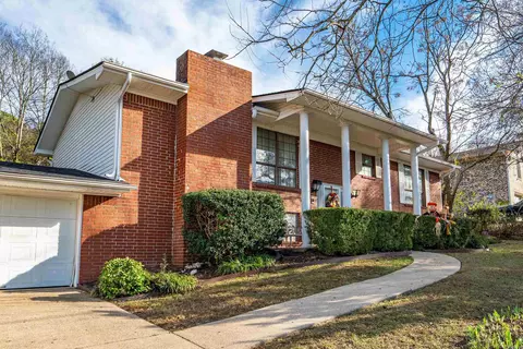 115 Village Rd, Hot Springs, AR 71913