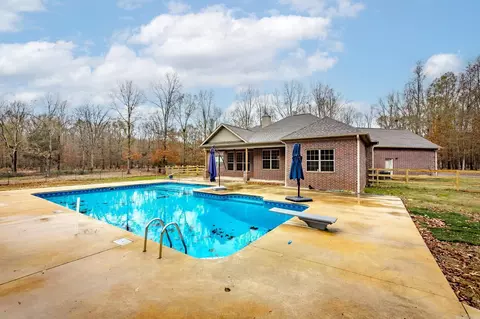 Exterior - 211 Copper Ln, Austin, AR 72007 photo 8 of 9