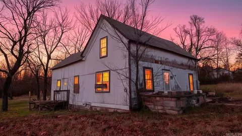 210 N Oak St, Salem, AR 72576