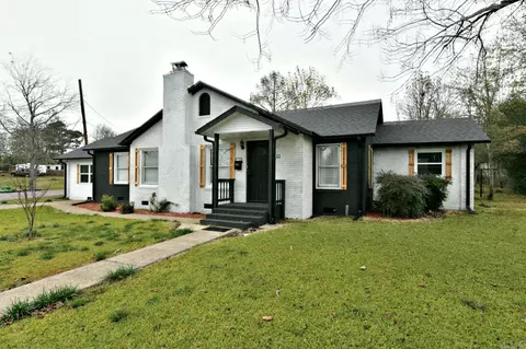 1311 Reeves Ave, Mena, AR 71953