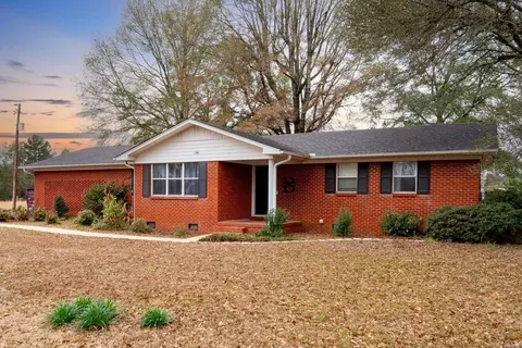 Exterior - 244 Walker Cutoff Rd, Malvern, AR 72104 photo 2 of 6