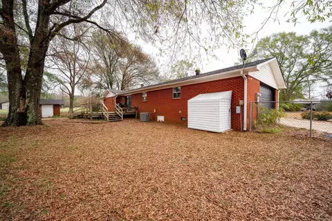 Exterior - 244 Walker Cutoff Rd, Malvern, AR 72104 photo 5 of 6
