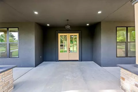 Exterior - 3432 Centark Cir, Alexander, AR 72002 photo 3 of 7