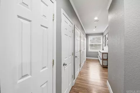 Entry Way - 805 Eastern Ave, Cabot, AR 72023 photo 2 of 3