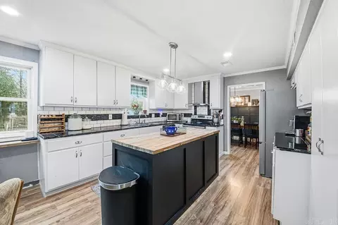 Kitchen - 805 Eastern Ave, Cabot, AR 72023 photo 9 of 9