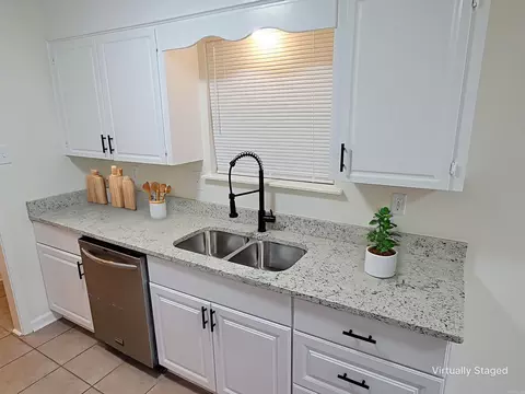 1811 Birchwood Dr, Beebe, AR 72012 photo 5