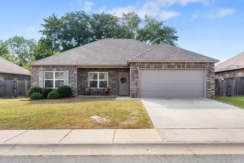 Exterior - 2225 Eldridge Ln, Conway, AR 72032 photo 1 of 2