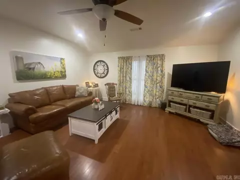 11258 Maple Grove Ln, Trumann, AR 72472 photo 3