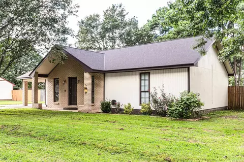 1300 Charles St, Trumann, AR 72472