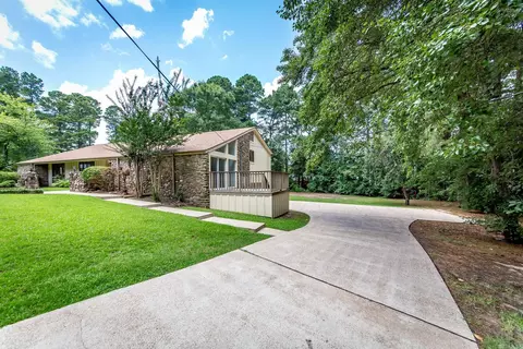 Exterior - 1520 Pine Dr, Ashdown, AR 71822 photo 4 of 13