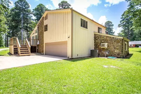 Exterior - 1520 Pine Dr, Ashdown, AR 71822 photo 12 of 13