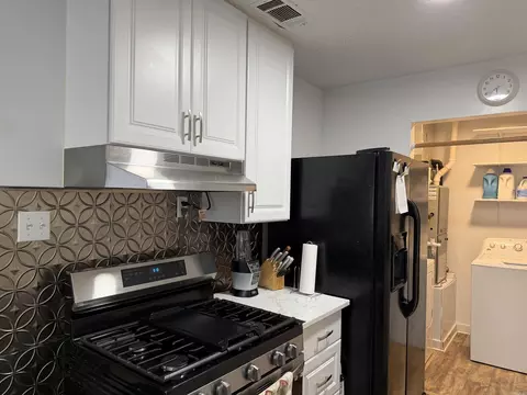 Kitchen - 7205 Oxford Dr, Pine Bluff, AR 71602 photo 2 of 2