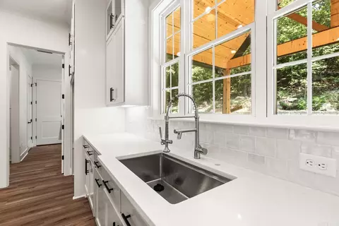 Kitchen - 34 Kirkland, Cabot, AR 72023 photo 3 of 4