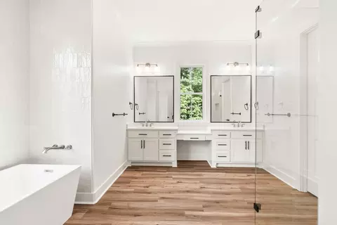 Bath - 34 Kirkland, Cabot, AR 72023 photo 1 of 6