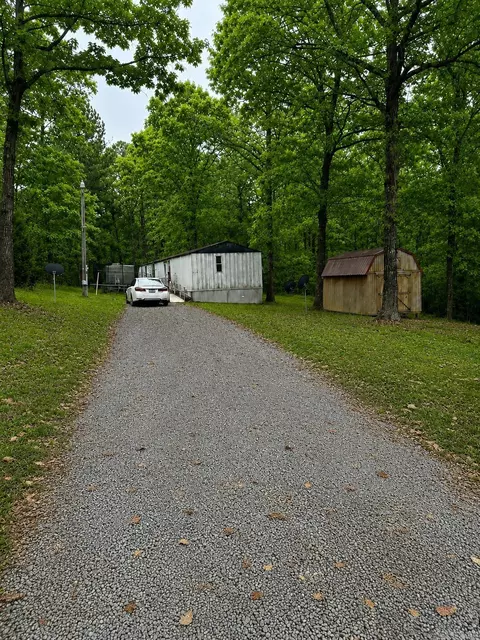 2337 Mcpherson Springs Rd, Mabelvale, AR 72103
