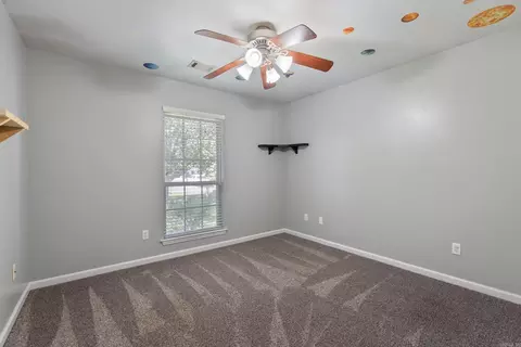 Bedroom - 7 Sunshine Ln, Ward, AR 72176 photo 1 of 4