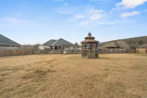 Exterior - 12 Auston Ct, Cabot, AR 72023 photo 10 of 11