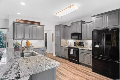 Kitchen - 12 Auston Ct, Cabot, AR 72023 photo 2 of 3