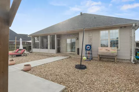 Exterior - 12 Auston Ct, Cabot, AR 72023 photo 7 of 11