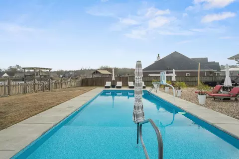 Exterior - 12 Auston Ct, Cabot, AR 72023 photo 3 of 11