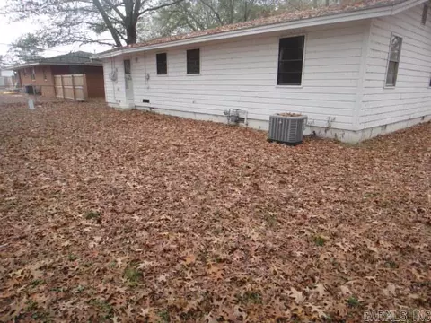 111 Circle Dr, Augusta, AR 72006 photo 3