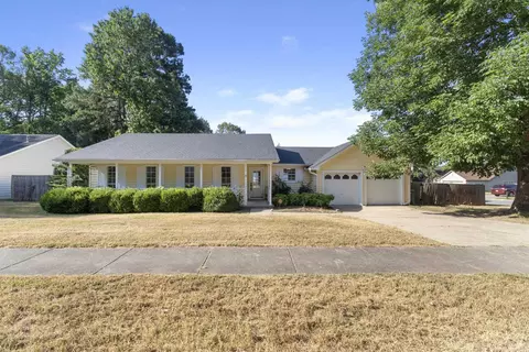 12617 Goldleaf Dr, Little Rock, AR 72210