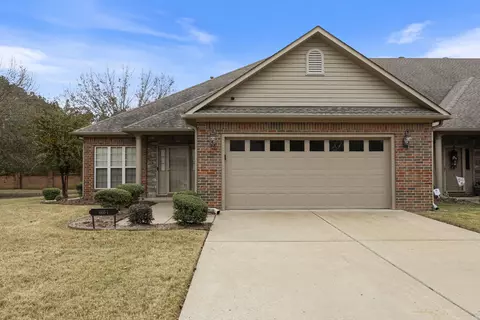 4655 Palm Springs Cir #1, Conway, AR 72034